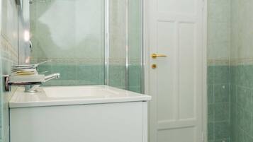 Comfort-lejlighed - byudsigt | Badeværelse