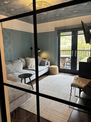 Living area - New listing. Renovated craftsman. One block from greenlake. Sleeps 8. (Seattle)