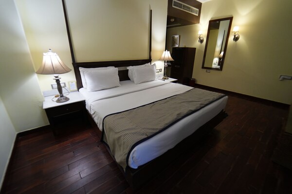 Hotel Hassan Ashok - Hassan