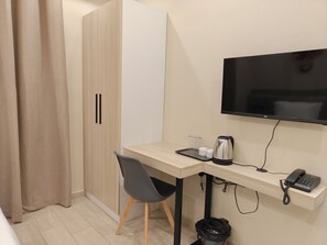 Interior - AYWA Hotels (Kanayannur)