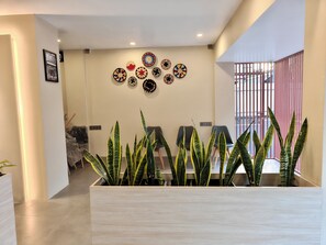 Deluxe kamer, 1 twee- of 2 eenpersoonsbedden | Interieur