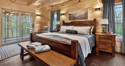 Spacious family cabin with game room and backyard!