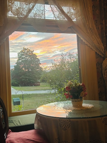 Bentley House Bed and Breakfast