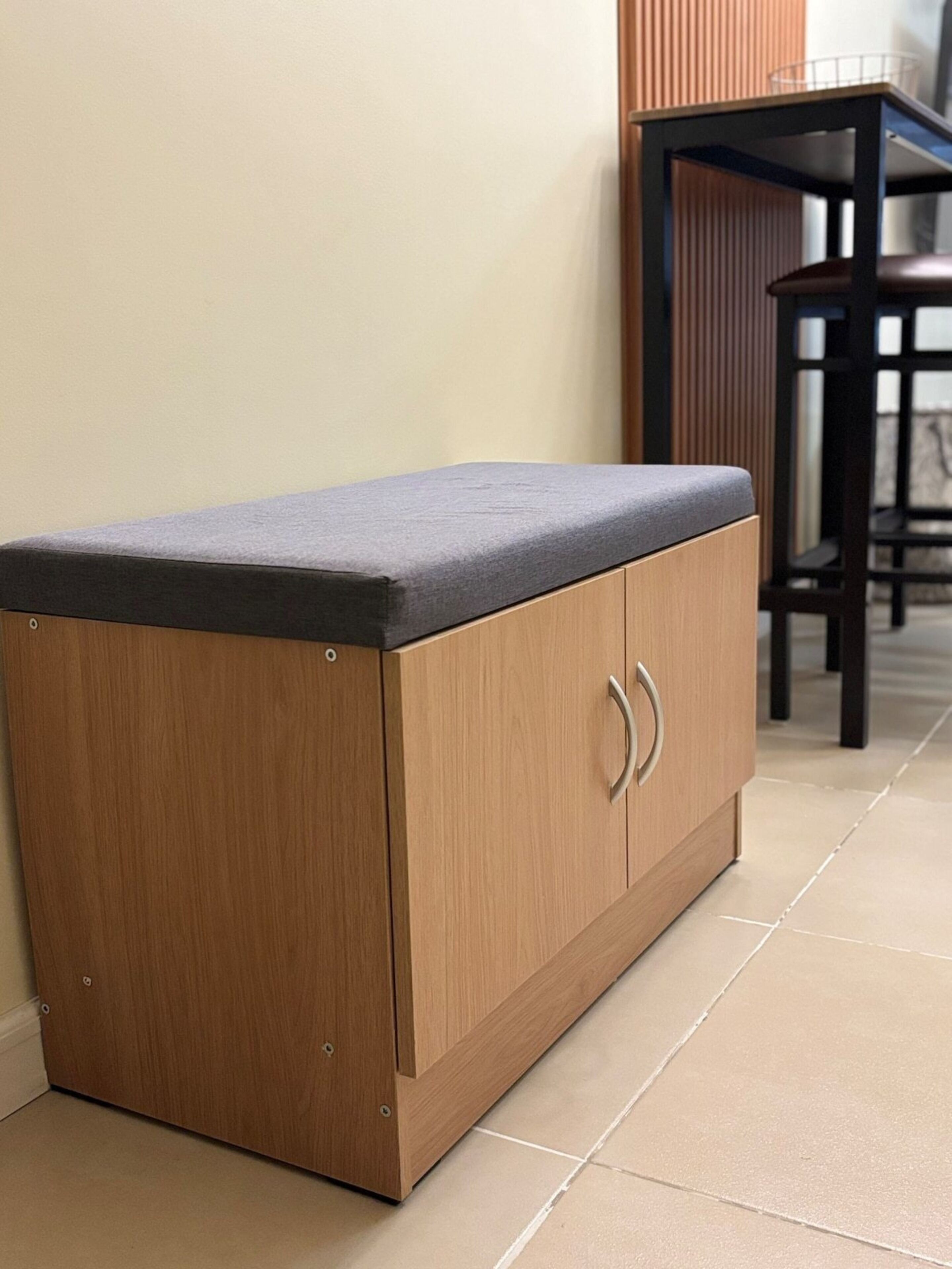 舒适开间, 使用泳池 | 起居区