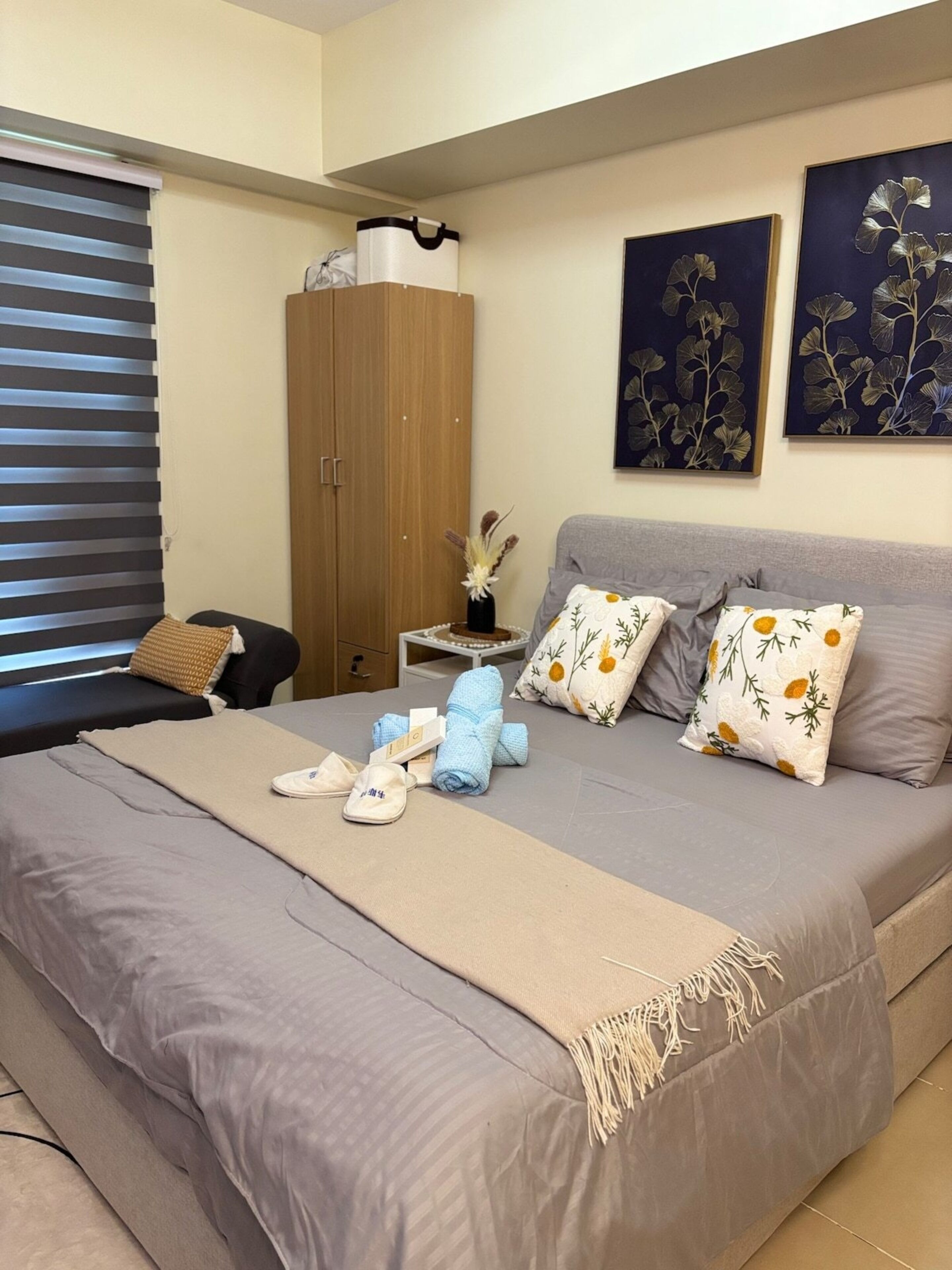 Comfort-Studio, Poolzugang | Wohnbereich