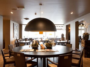 Dining - Modern Hotel Near Forest, Zoo & Amersfoort—Ideal for All Travelers (Soest)