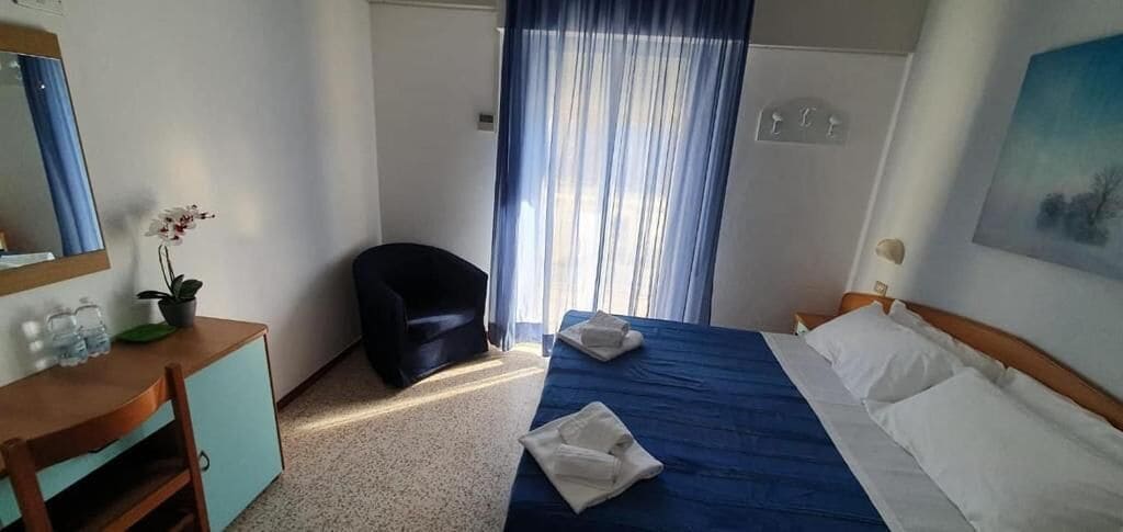 Double Room, Balcony, City View | In-room safe, free WiFi
