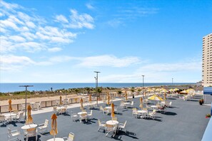 Outdoor dining - Golden Sands 104 by Seaside Vacations & Sales (Ocean City)