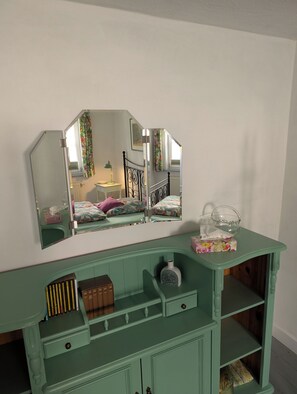 3 Schlafzimmer, Bügeleisen/Bügelbrett, WLAN, Bettwäsche