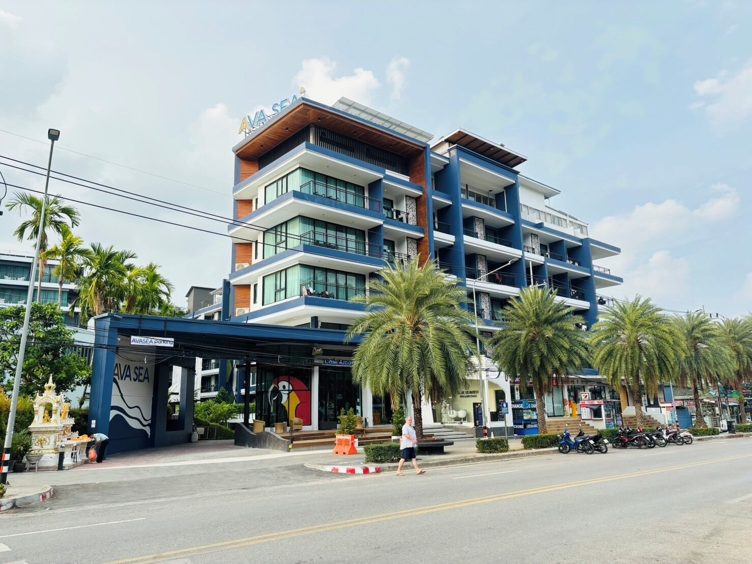 Apartment, 3 Bedrooms, Accessible, Smoking | Exterior