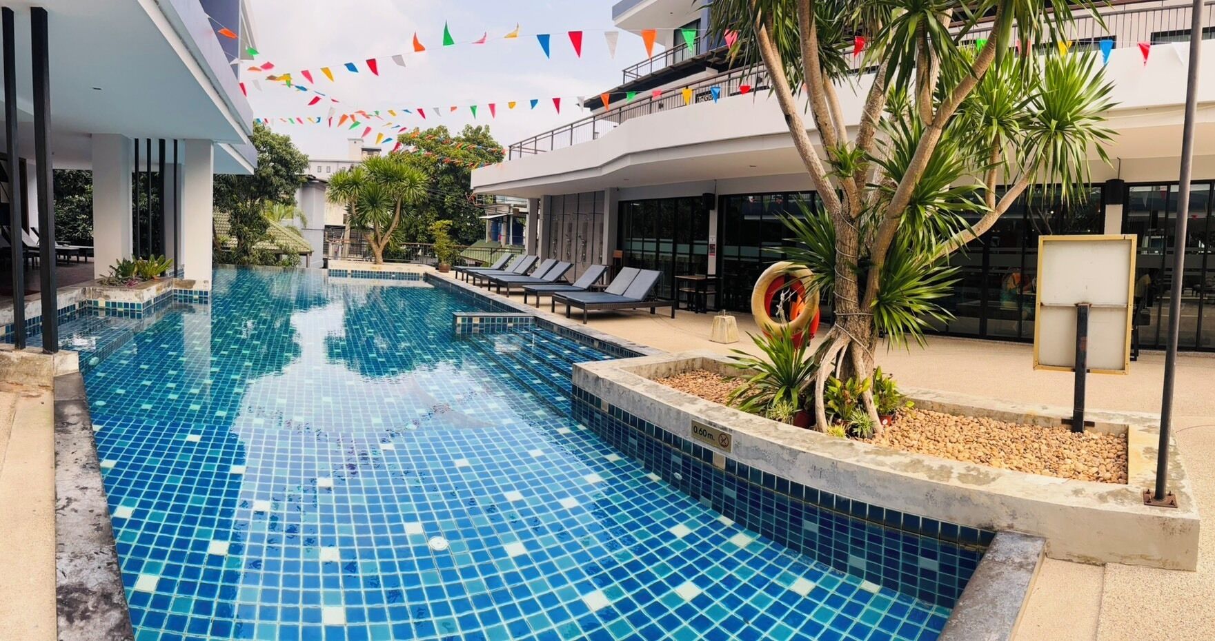 อพาร์ทเมนท์, 3 ห้องนอน, พร้อมสิ่งอำนวยความสะดวกสำหรับผู้พิการ, สูบบุหรี่ได้ | สระว่ายน้ำ