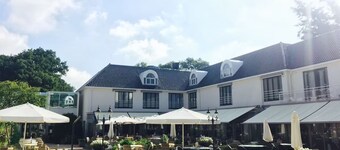 Relaxing Stay with On-site Restaurant, Pool, Free Parking, & Peaceful Atmosphere