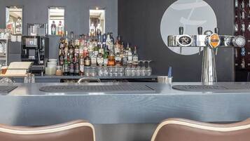 Bar (in der Unterkunft)