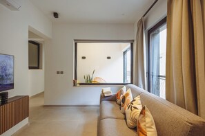 Living area - Modern Sliema Stay in the Heart of Sliema (Sliema)