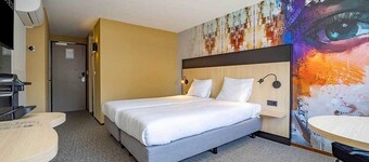 Wellness Stay with Pool and Parking Near Town and Attractions