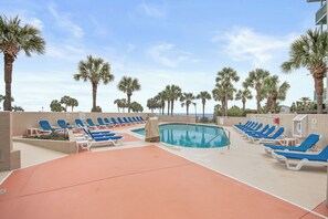 Pool - Spacious & Serene 1 Bedroom King, Walk-in Shower, Big Balcony & Peaceful Beaches (Myrtle Beach)