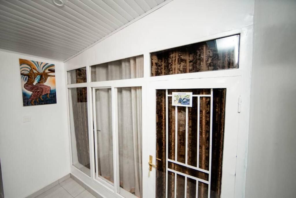 Standard Double Room, Balcony, Courtyard View | Interior