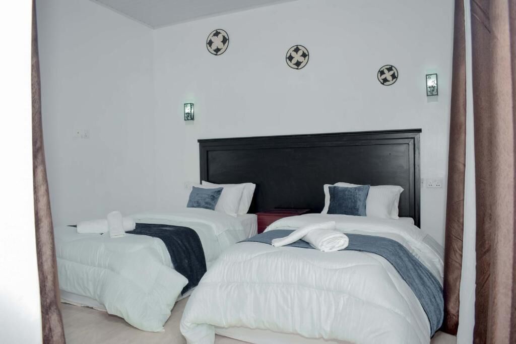 Tweepersoonskamer, balkon, uitzicht op binnenplaats