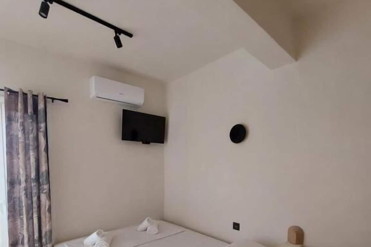 Standard Double or Twin Room, Balcony, Sea View