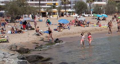 Apart.1st line of the Sea-Terrace-Pool-Pet friendly