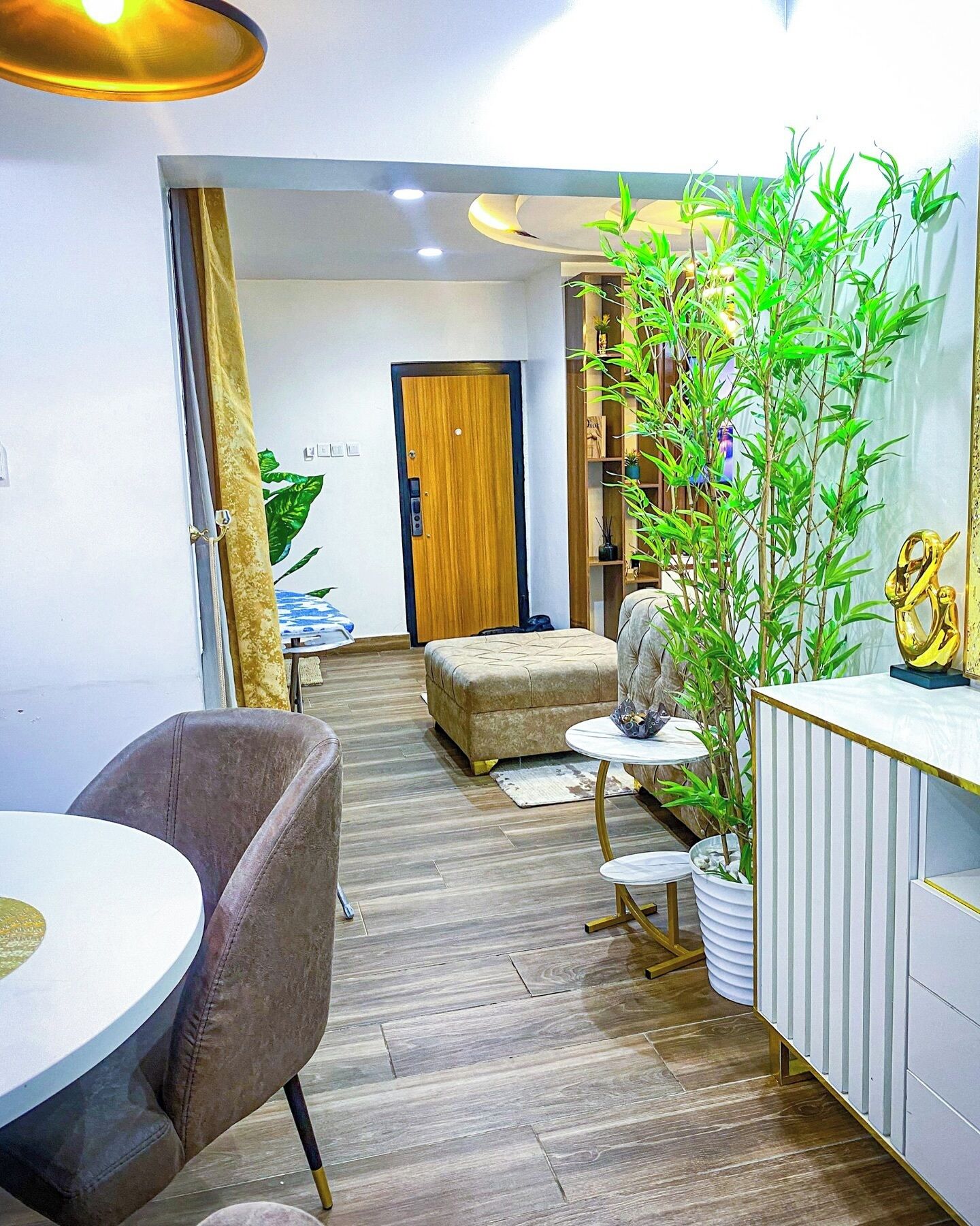 Familienapartment, Balkon, Stadtblick | Innenbereich