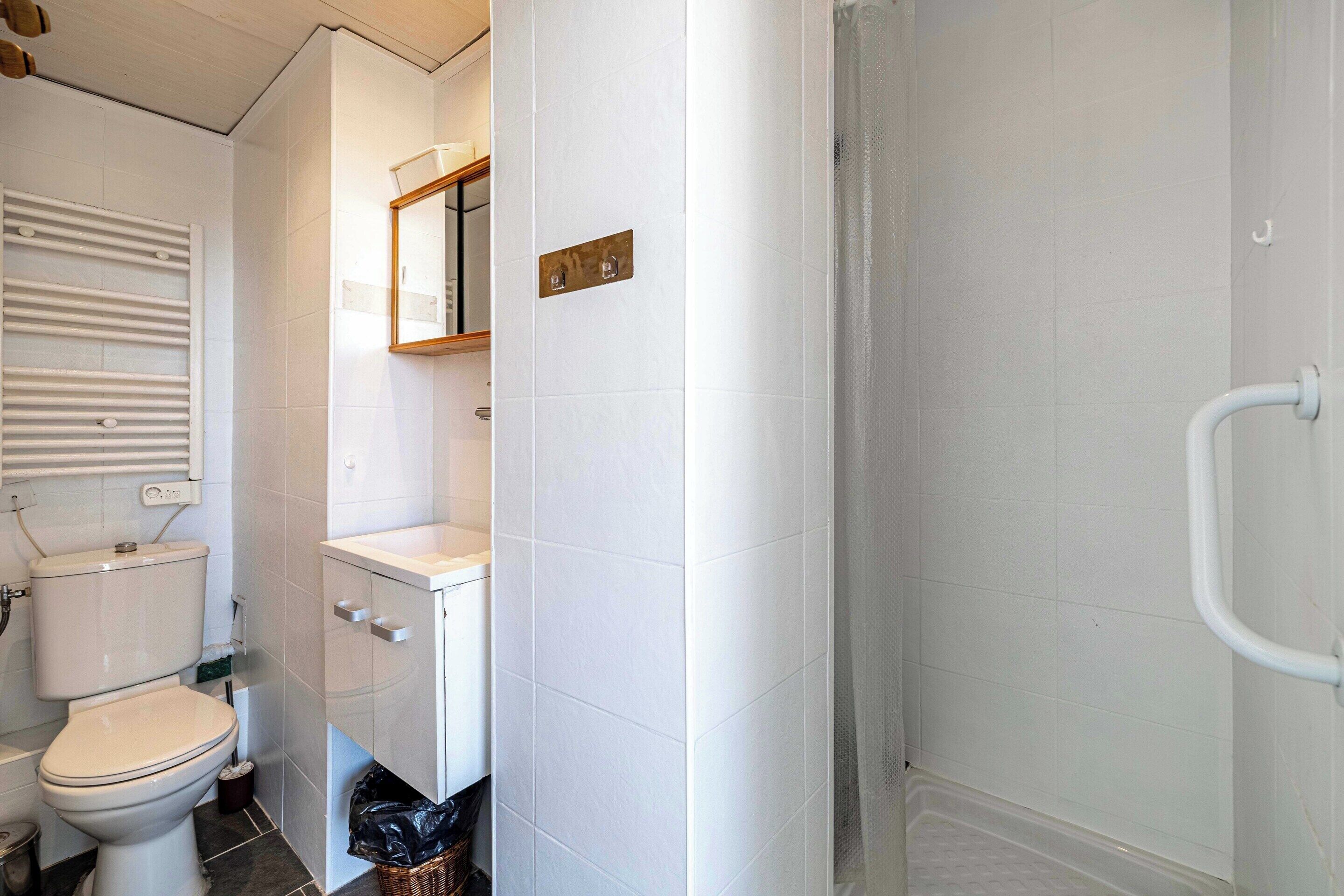 Apartment | Bathroom