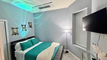 Iron/ironing board, free WiFi, bed sheets, wheelchair access