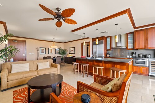 Hale Alani Resort-style Stay