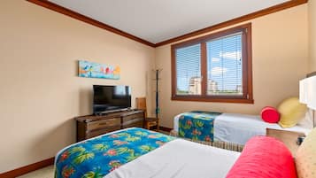 3 bedrooms, individually decorated, individually furnished, bed sheets