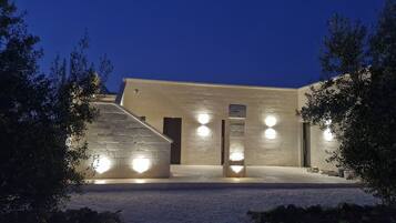 Façana frontal de l'allotjament