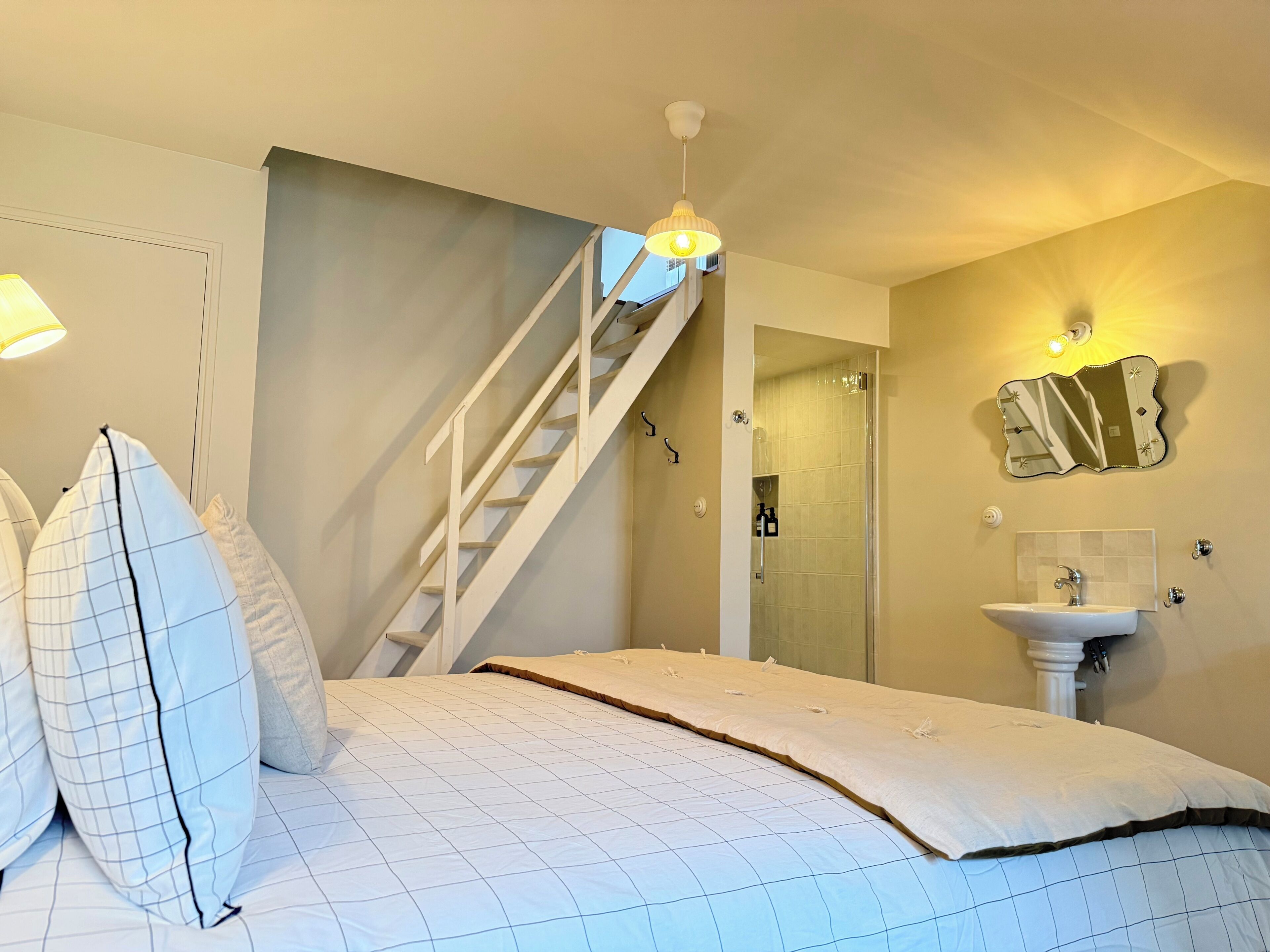 2 chambres, Wi-Fi gratuit, draps fournis