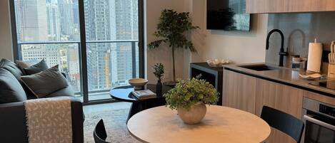 Appartement Supérieur, balcon, vue ville | Intérieur