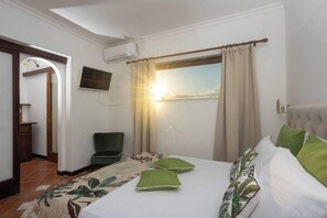 Room - Vrbo Property (Anacapri)