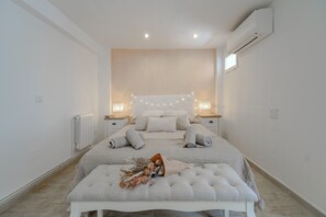 4 Schlafzimmer, Bügeleisen/Bügelbrett, WLAN, Bettwäsche
