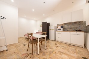 Interior - Holiday House Annunziata 1 Apartment with Wi-Fi and Air Conditioning (Termini Imerese)