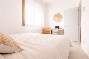 Room - Bright renovated apartment - Quiet area Florence Poggio Imperiale Center (Firenze)