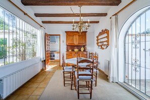 Dining - Holiday Home 'Portitxol Bellavista' with Sea View, Wi-Fi and Air Conditioning (El Tosalet)