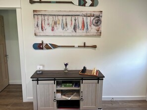 Interior - Cozy 2-bedroom cabin in quaint Walkerville with heat and AC for any season. (Walkerville)