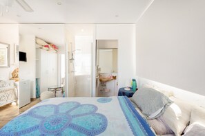 4 bedrooms, iron/ironing board, WiFi, bed sheets - Villa with Pool 800 Meters from Playa de Pals (Pals)