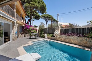 Pool - Ground Floor Apartment with Private Pool (Sa Riera)