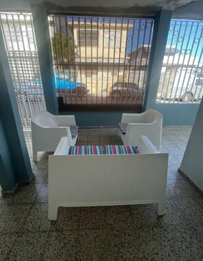 Interior - Lovely 3-bedroom house with AC centrally-located to beaches, restaurant, airport (Santurce)