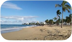 Beach - Lovely 3-bedroom house with AC centrally-located to beaches, restaurant, airport (Santurce)