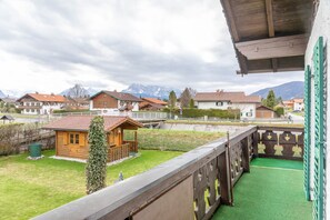 Property grounds - Apartment '1' with Mountain View, Shared Garden and Wi-Fi (Wallgau)