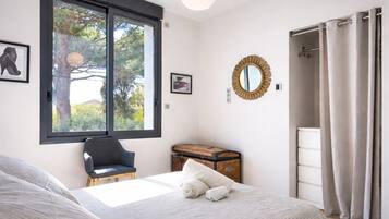 1 chambre, accès Internet, draps fournis