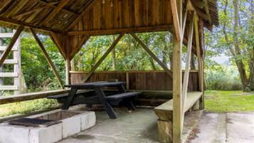 House, 2 Bedrooms, Smoking, Balcony | Exterior