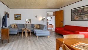 House, 2 Bedrooms, Smoking, Balcony | Living room - House With Large Garden, Campfire hut 1 (Højer)