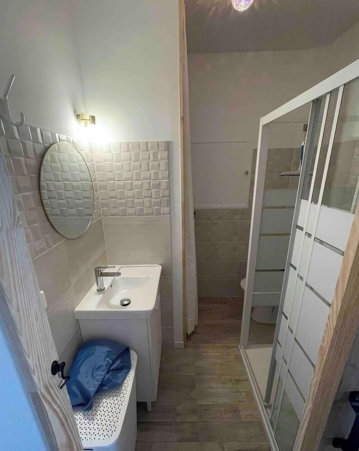 Hair dryer, toilet paper