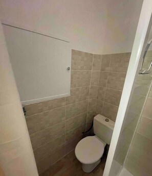 Hair dryer, toilet paper - Vacation home 10 persons (Port-la-Nouvelle)