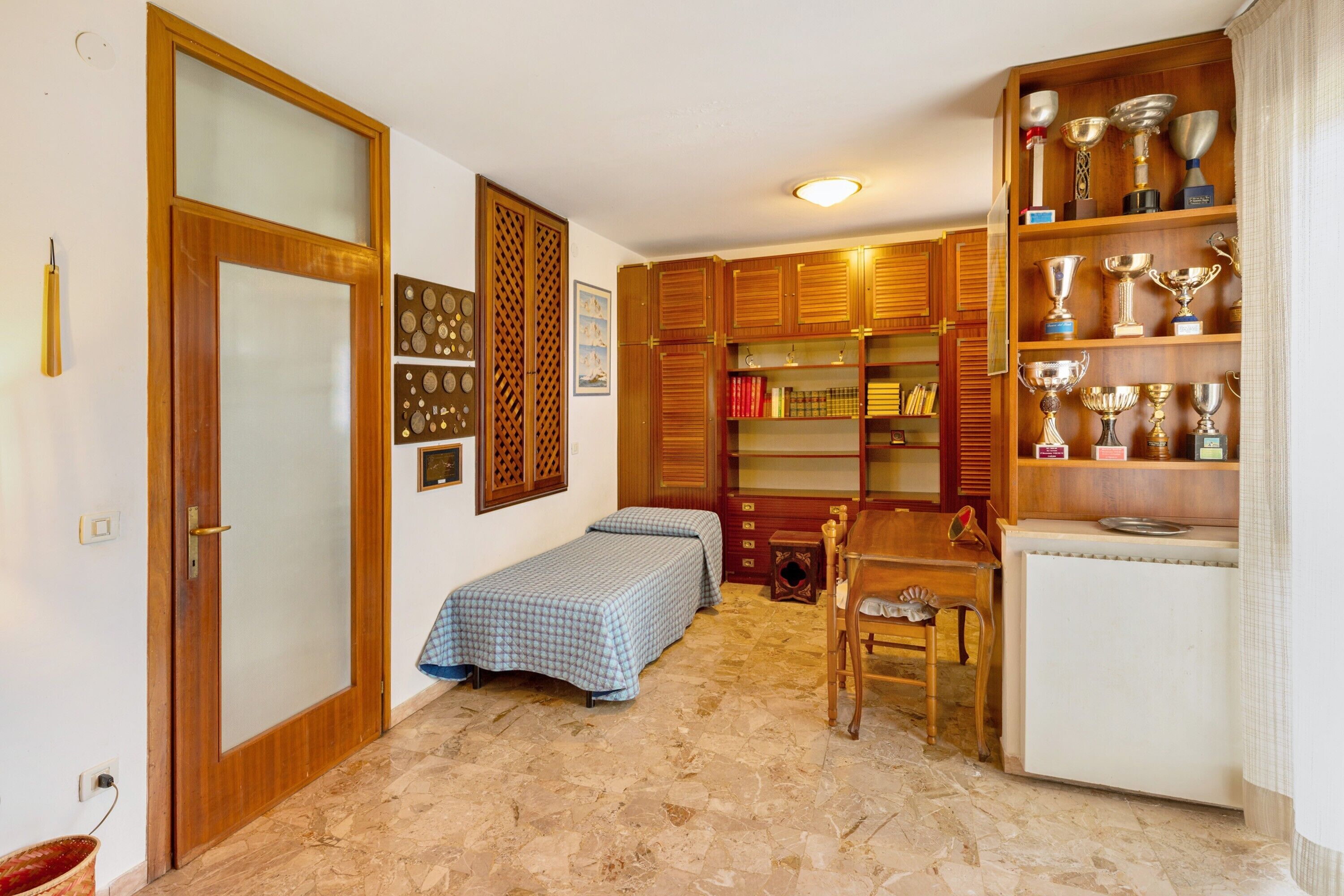 5 Schlafzimmer, Bügeleisen/Bügelbrett, WLAN, Bettwäsche
