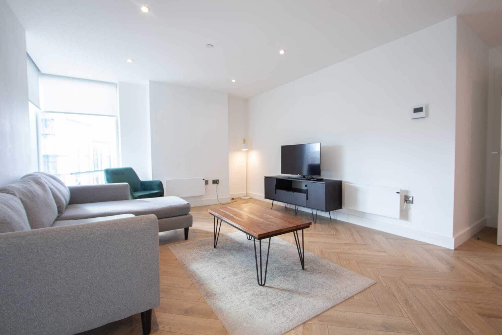 Apartment, 3 Bedrooms, Non Smoking | Living area